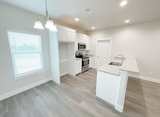 Foto del edificio - Beautiful 3bd 2ba in New neighborhood