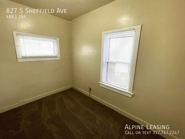 Building Photo - 4 Bedroom located on a quiet, dead-end street