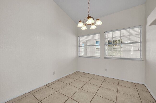 Building Photo - 7716 Bentonite Dr