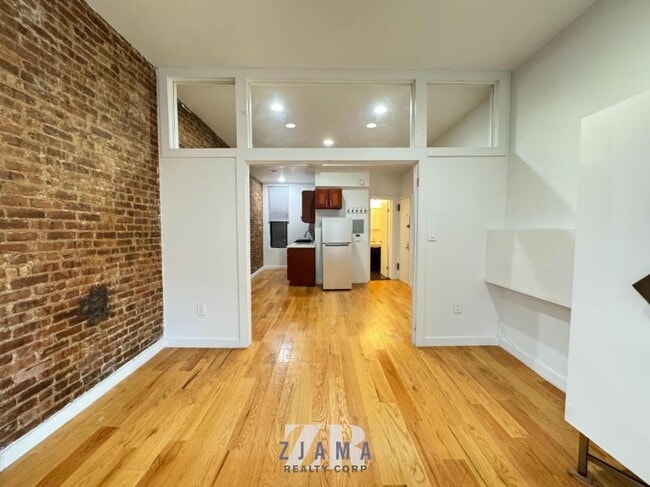 Building Photo - 1 bedroom in Brooklyn NY 11216