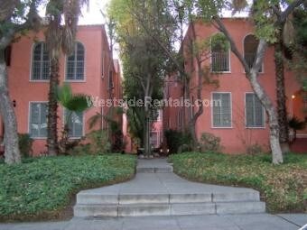 Primary Photo - 1105 Mound Ave