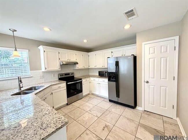 Foto del edificio - 4126 Stumberg Ln