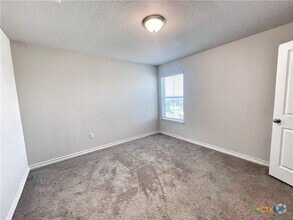 Building Photo - 512 Fig Tree St
