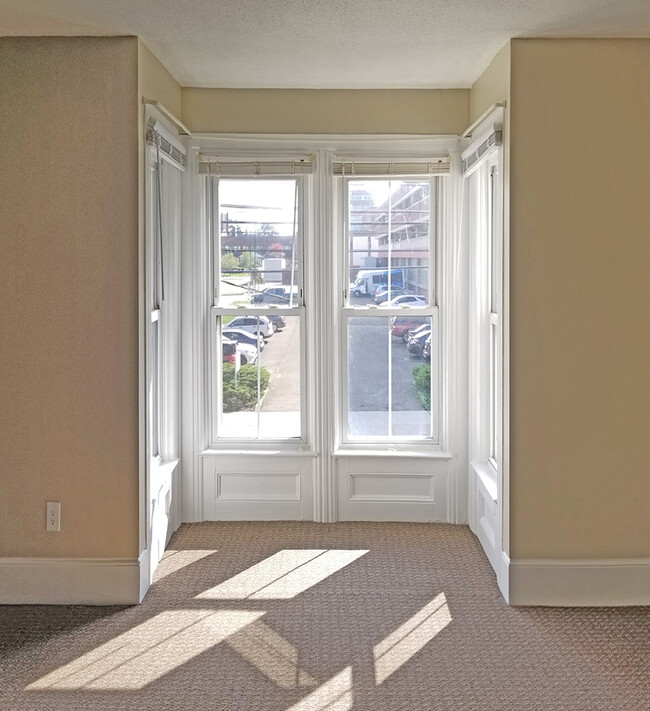 Living Room - NEW CARPET NEW PAINT - 124 E 4th St