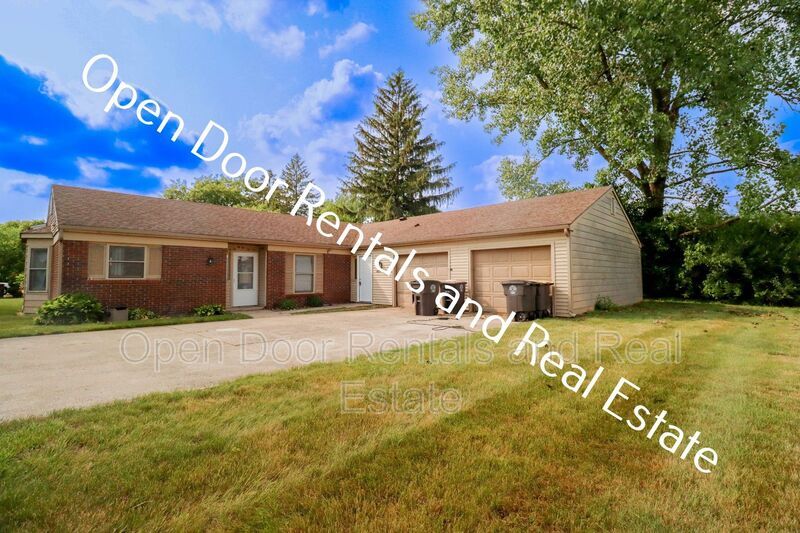 4935 Vermont Ln, Fort Wayne, IN 46815 Townhome Rentals in Fort Wayne