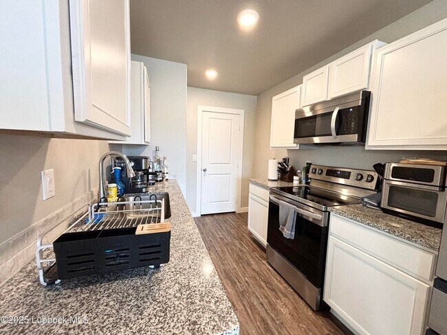 Building Photo - Coming Soon in Bell Farms