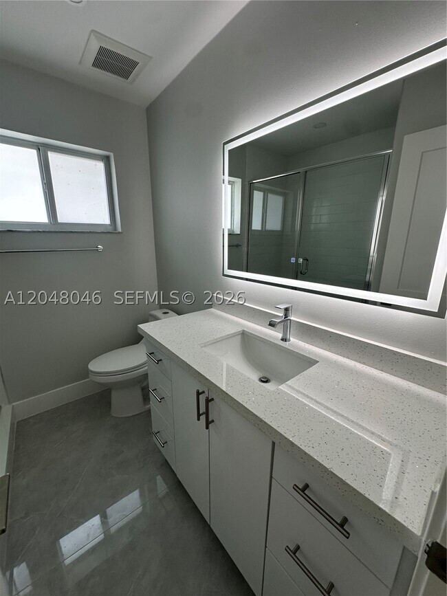 Foto del edificio - 10790 SW 66th Dr