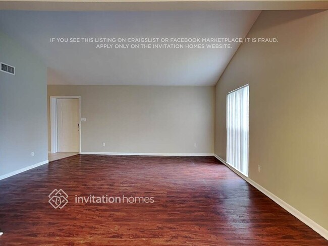 Foto del edificio - 2464 Carolton Rd