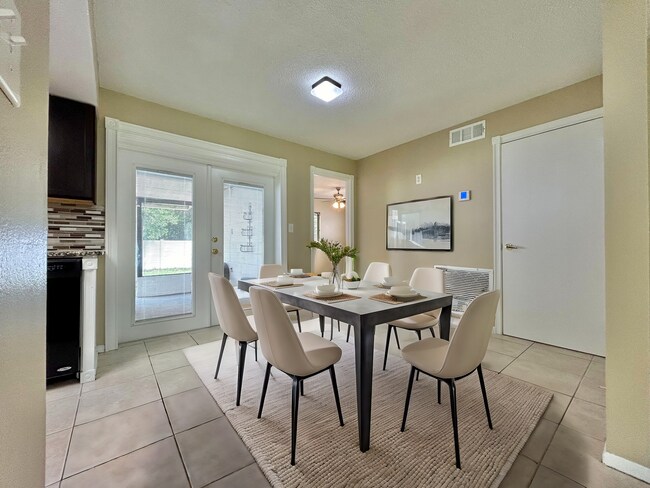 Foto del edificio - Stylishly upgraded 4Bedrooms/2Baths home in the heart of Winter Springs!