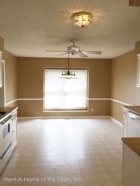 Building Photo - 3 br, 2 bath House - 3101 Amidon Drive