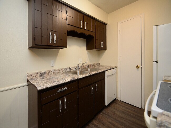 Foto del edificio - 4741 N 62nd St
