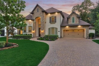 Building Photo - 115 Windfair Loop