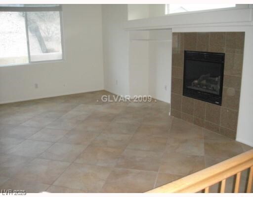 Foto del edificio - 5122 Echo Shire Ave