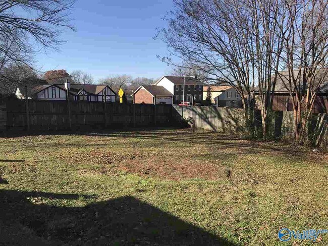 Foto del edificio - 1305 Chimney Springs Dr SE