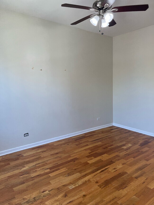 Building Photo - 1620 N Spaulding Ave