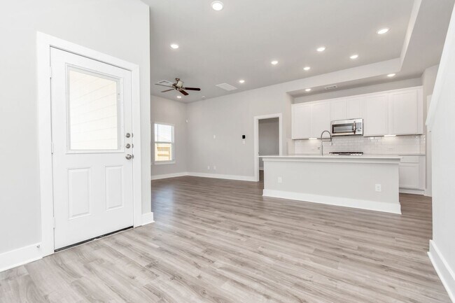 Foto del edificio - 21010 Montego Breeze Ln