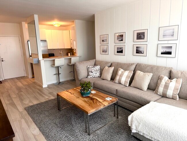 Sala principal - 23901 Civic Center Way