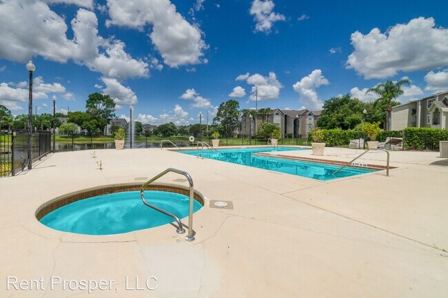Building Photo - 1 br, 1 bath House - 4740 Walden Circle #1034