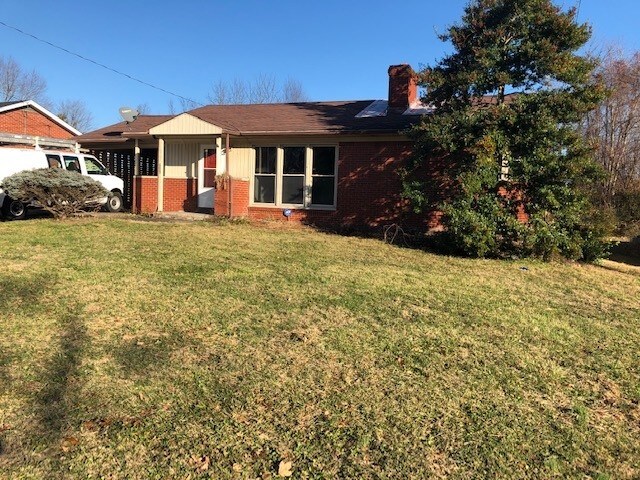 Primary Photo - 609 Sunrise Ln