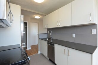 Building Photo - 25 Eccleston Dr