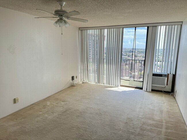 Foto del edificio - 98-402 KOAUKA LP #1212