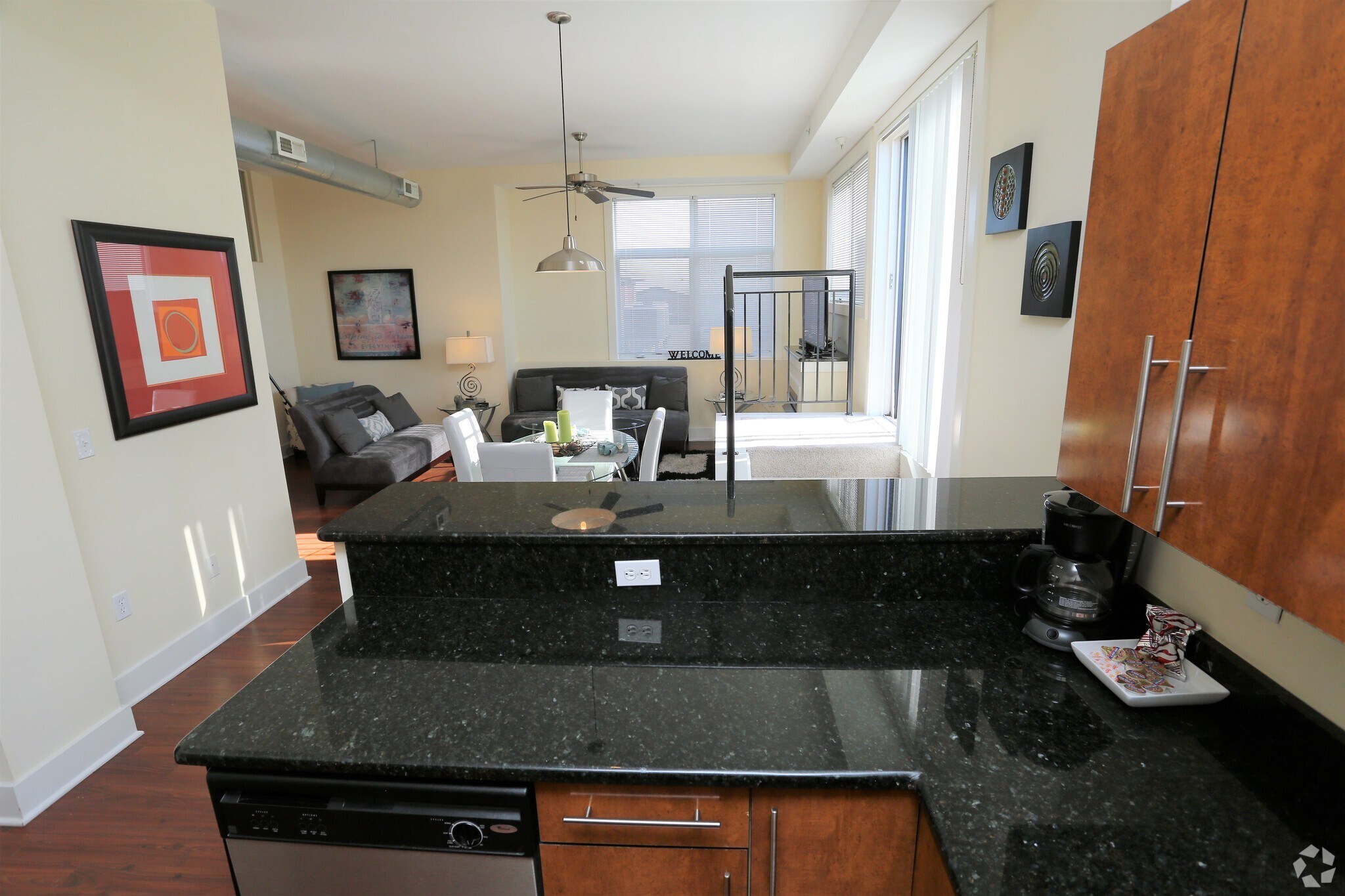 Tremont Place Lofts – photo 4