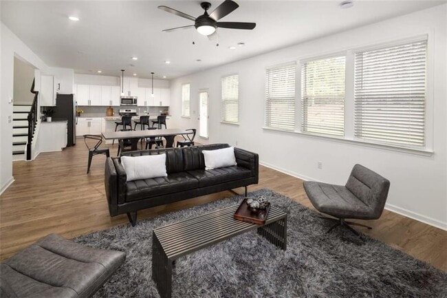 Building Photo - 1515 Wellston Dr