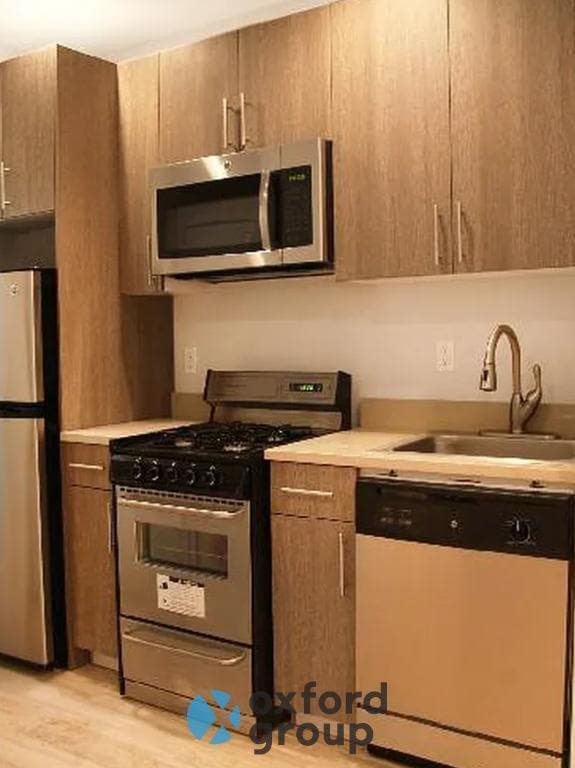 Building Photo - 0 bedroom in New York NY 10003