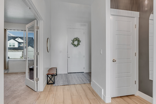 Foto del edificio - 14636 Snow Leopard Ln