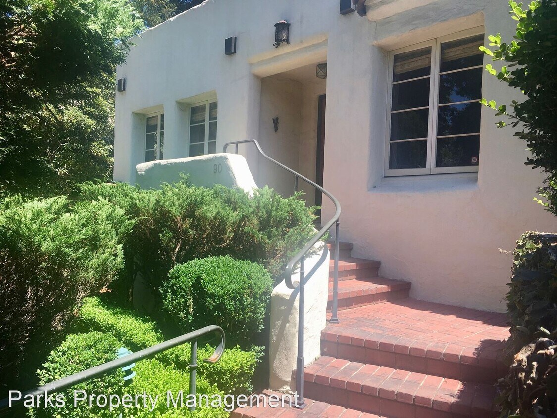Primary Photo - 4 br, 3 bath House - 90 Hazel Ln.