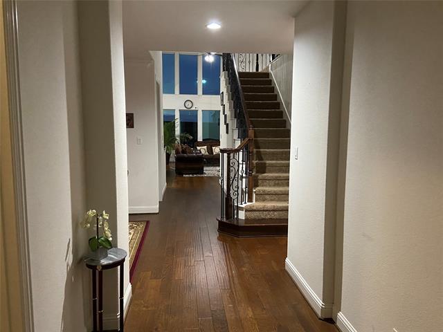 Building Photo - 409 Cavanal Hill Dr
