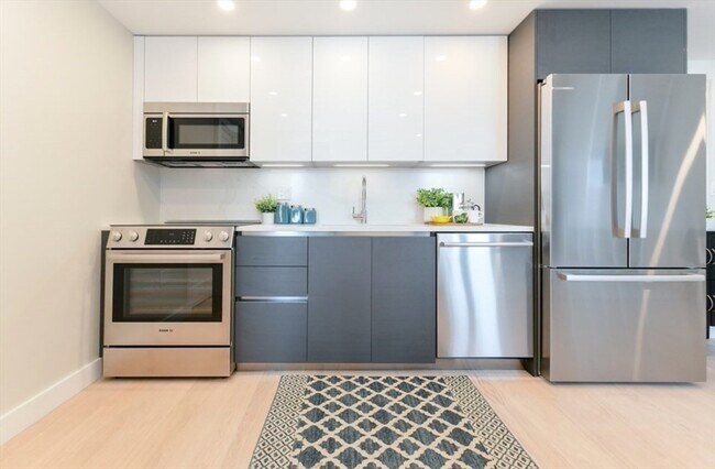 Foto del edificio - 932 Broadway