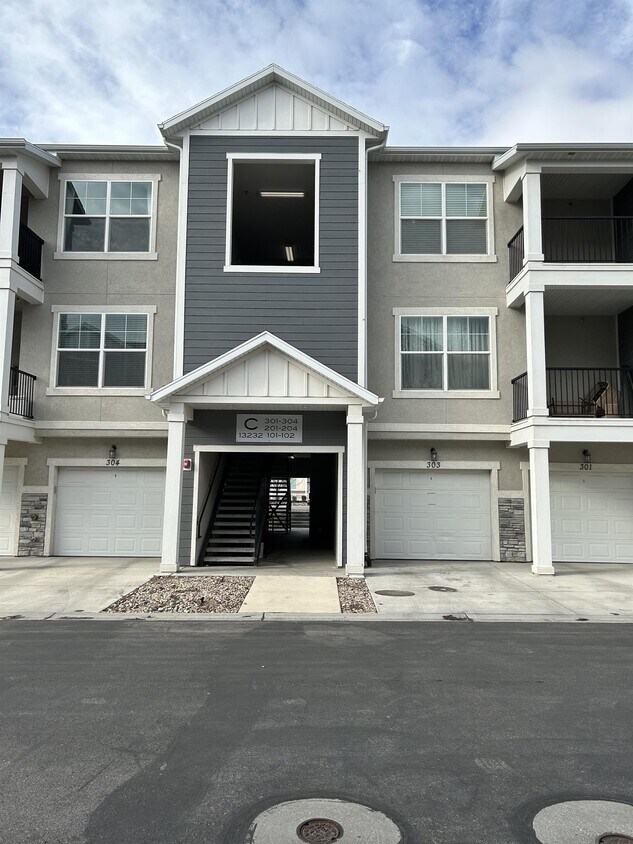 13232 Andros Ln, Herriman, UT 84096 House for Rent in Herriman, UT
