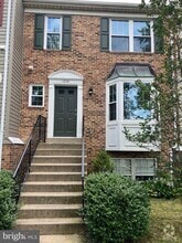 Building Photo - 1031 Murdoch Ct