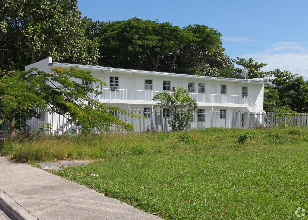 Primary Photo - Wynwood Apartments