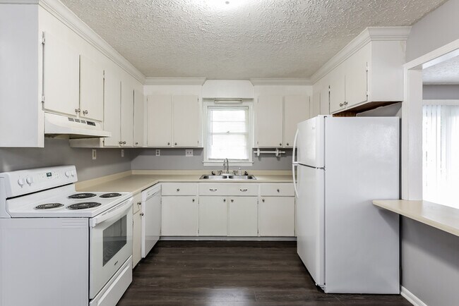 Foto del edificio - 202 Evergreen St