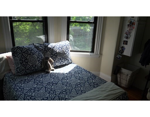 Foto del edificio - 104 Waltham St