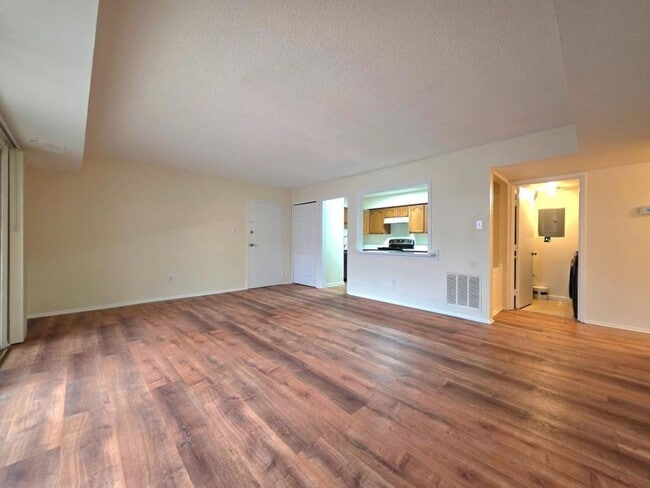 Foto del edificio - 3808 Laramie Pl