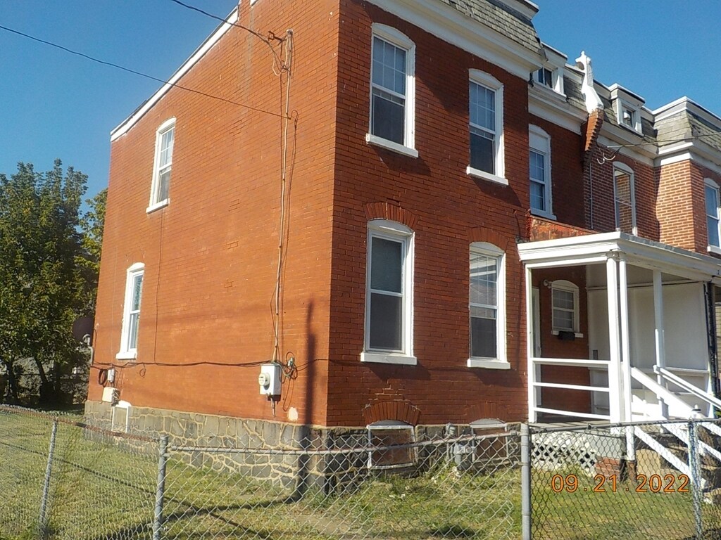 210 E 23rd St, Wilmington, DE 19802 Townhome Rentals in Wilmington DE