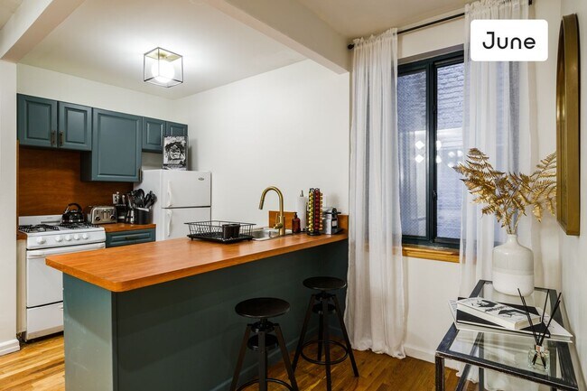 Foto del edificio - 375 East 10th Street