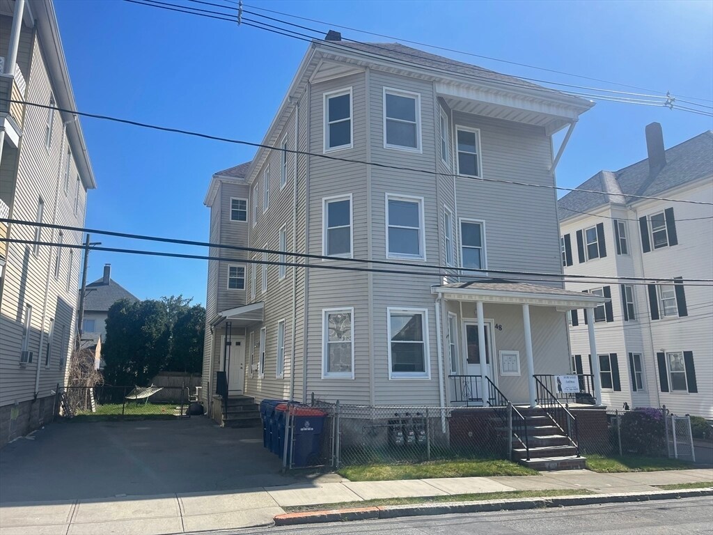 Primary Photo - 48 Woodlawn St