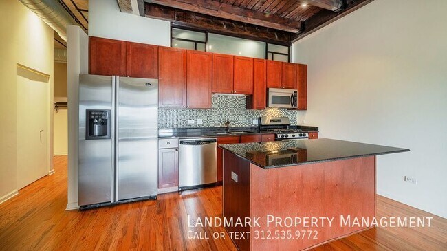 Foto del edificio - 758 N Larrabee St