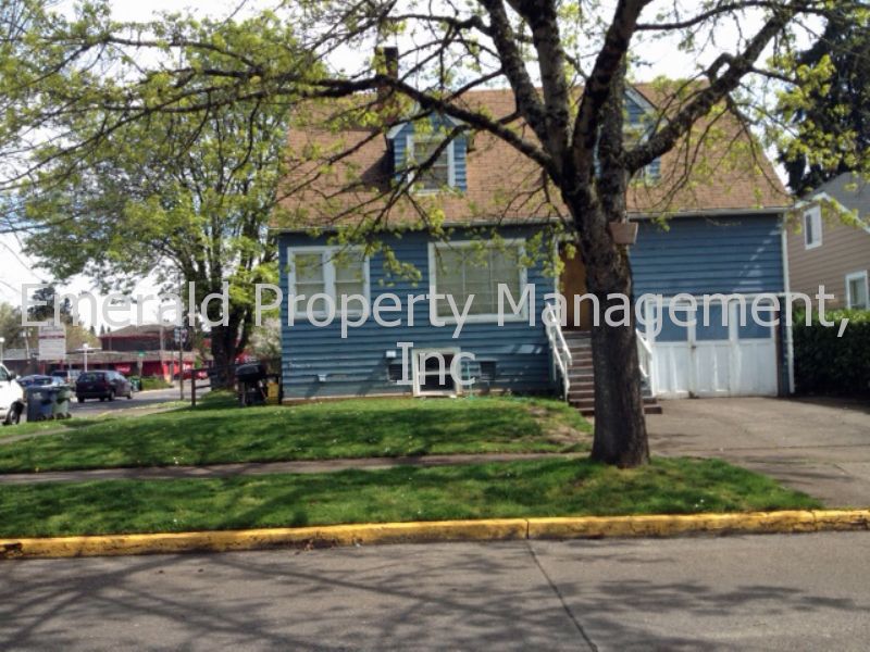 Primary Photo - 1311 Washington St