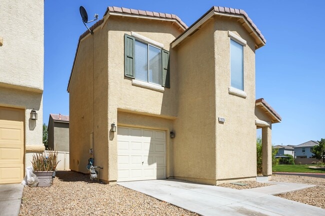 Building Photo - 2076 Pillar Pointe St