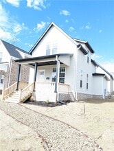 Building Photo - 5390 Crescent St