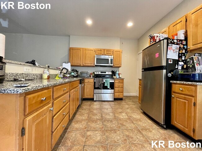 Foto del edificio - 1292 Commonwealth Ave