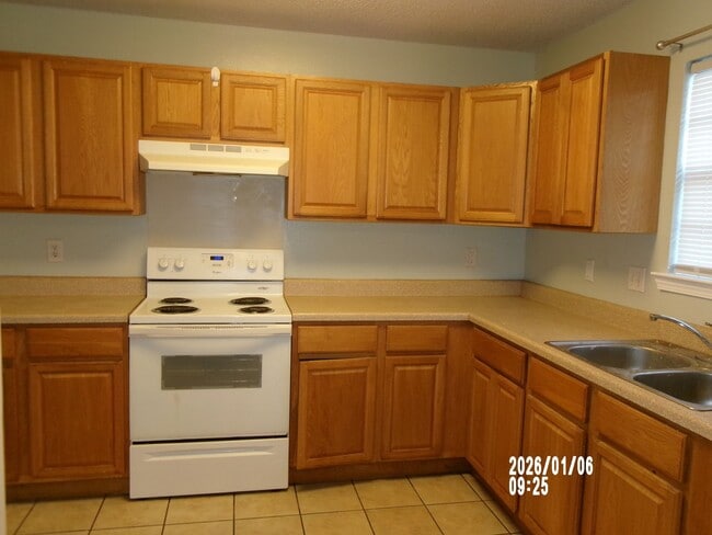 Foto del edificio - 3BR/1.5BA Single Family Home in Gautier - Rent $1200.00