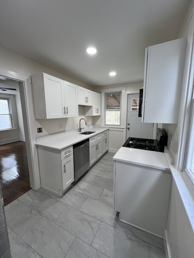 Foto del edificio - 1621 Duffield St