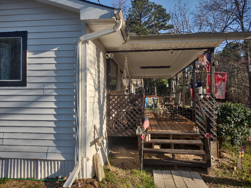Primary Photo - 10303 Thistle Rd