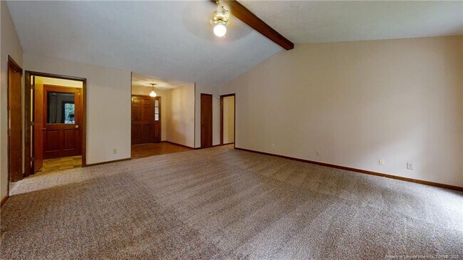 Foto del edificio - 7446 Beaver Run Dr